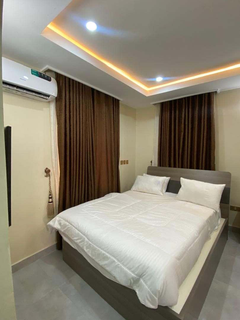 Room 5
